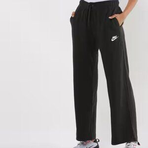 Torrid Women's Black Drawstring Casual Fleece Relaxed Sweatpants Size 2